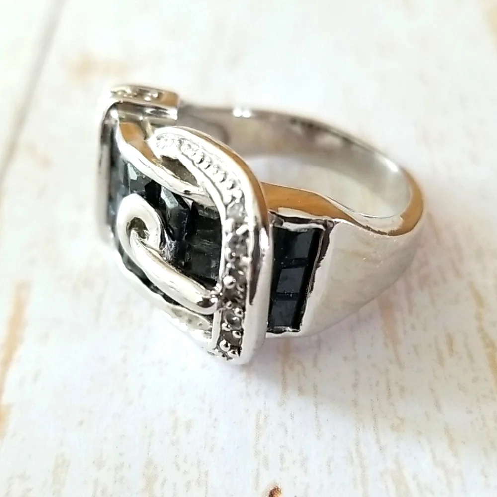 NWT Silver Tone and Black Crystal Rhinestone Belt Buckle Ring SZ 8 - Picture 6 of 16